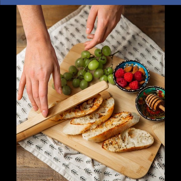 Core Bamboo Sustainable Serving Set - Picture 2 of 2